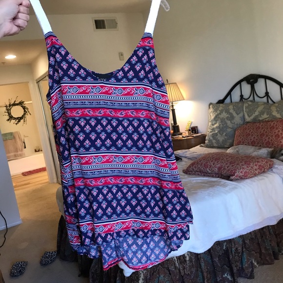 Gorgeous Color & Pattern Tank Top - Picture 3 of 8